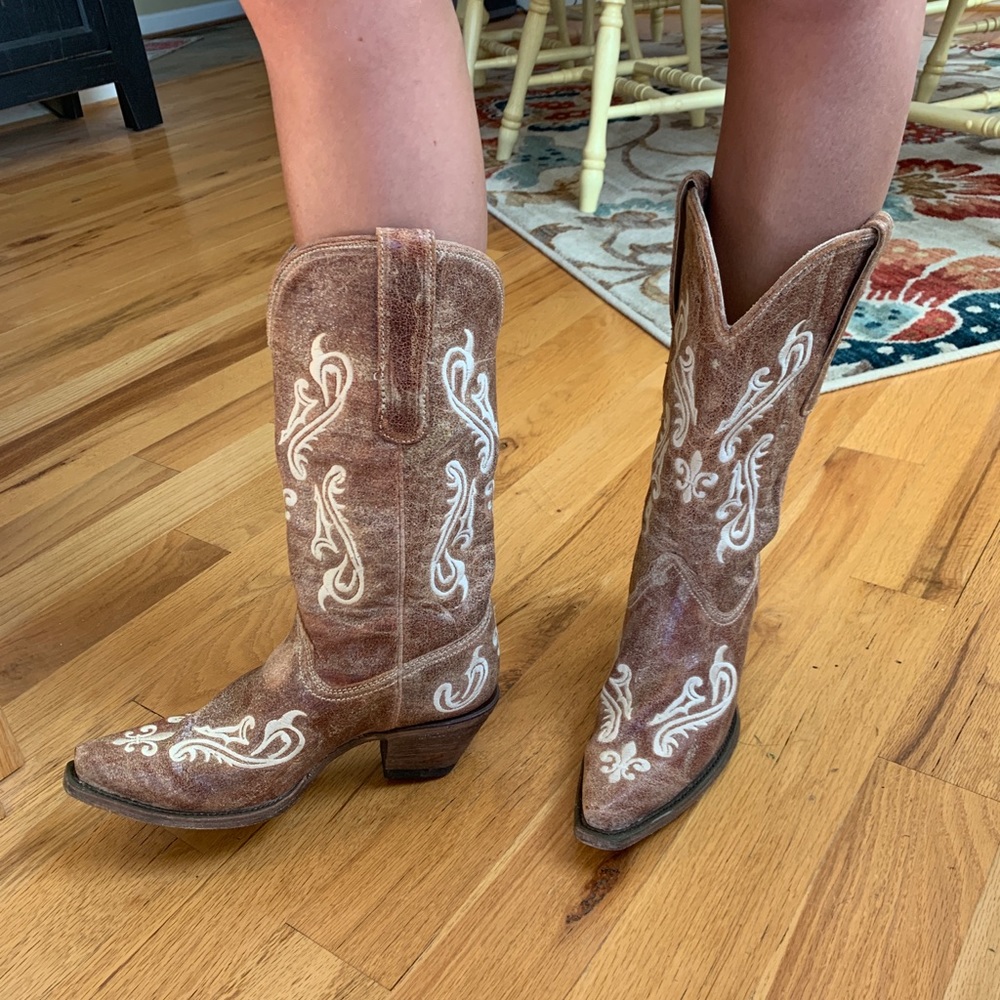Corral Woman’s cowboy boots